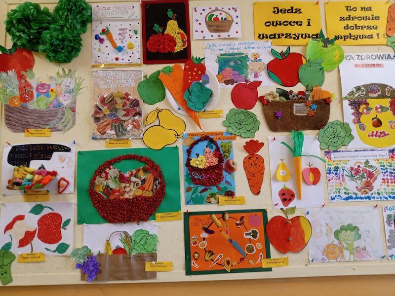 Rozstrzygniecie konkursu plastycznego "Jedz owoce i warzywa, to na zdrowie dobrze wpływa" - prace uczniów 2